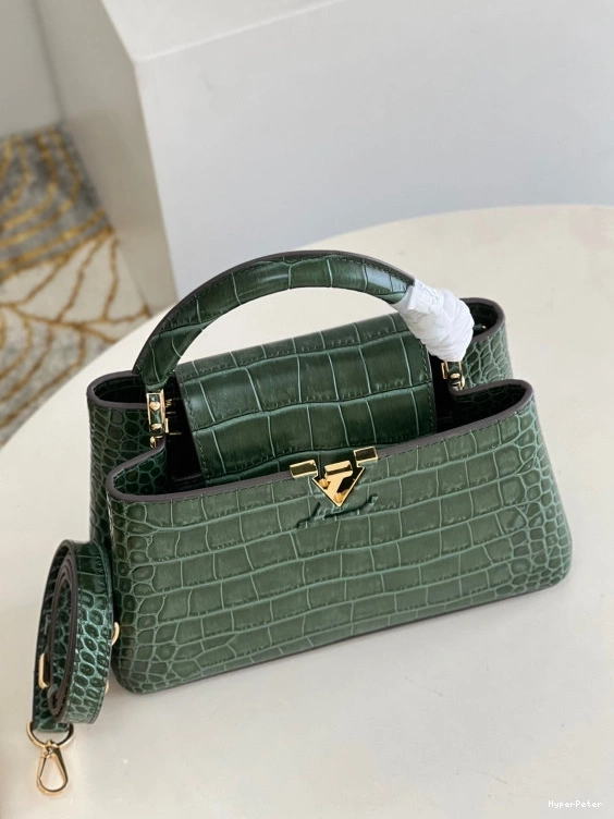 LOUIS CAPUCINES BB VUITTON 0727